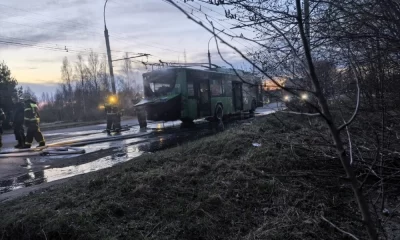 В Рыбинске вспыхнул троллейбус