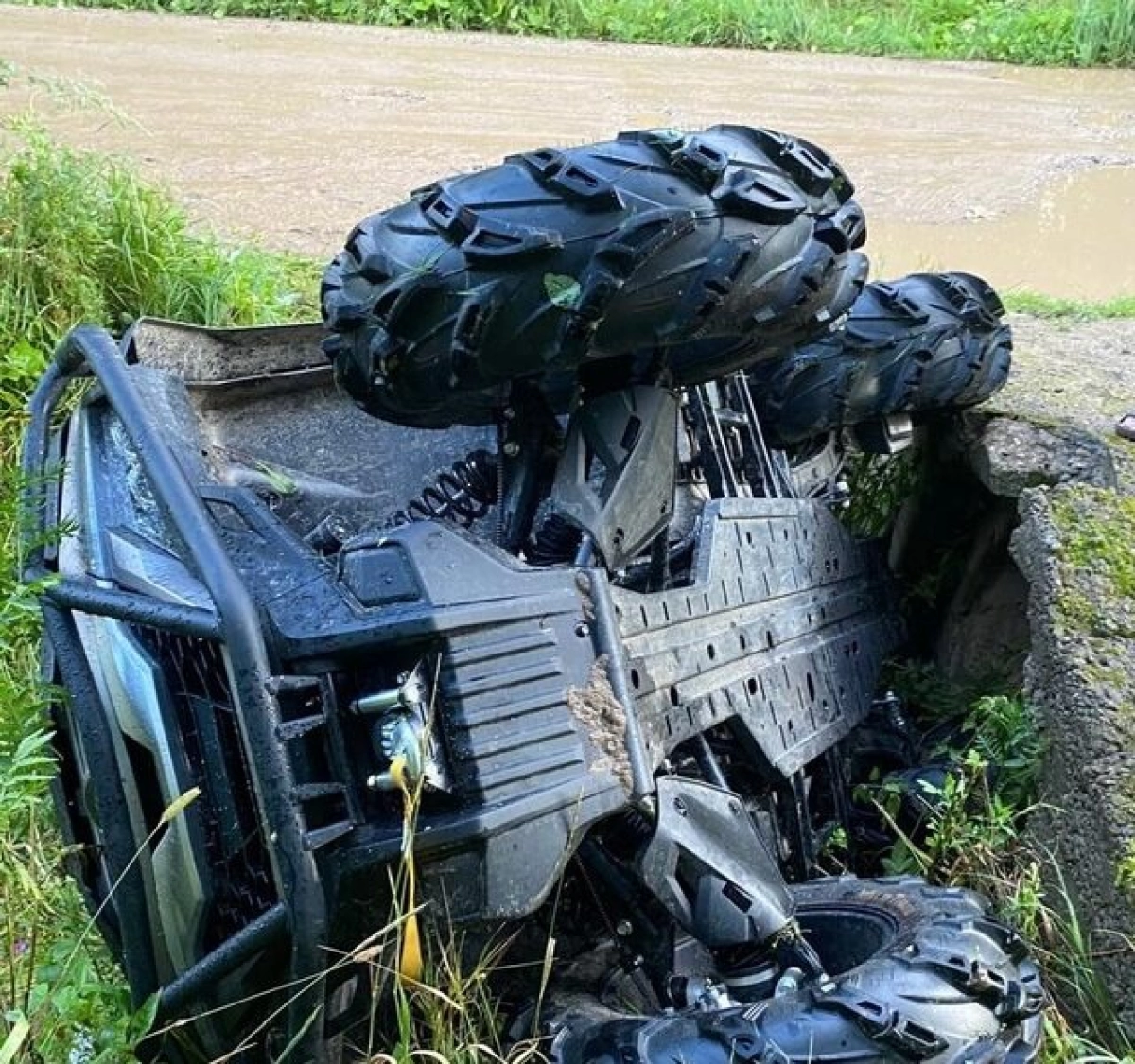 ДТП с квадроциклом в Угличском районе: пострадала 16-летняя девушка ДТП с квадроциклом в Угличском районе: пострадала 16-летняя девушка