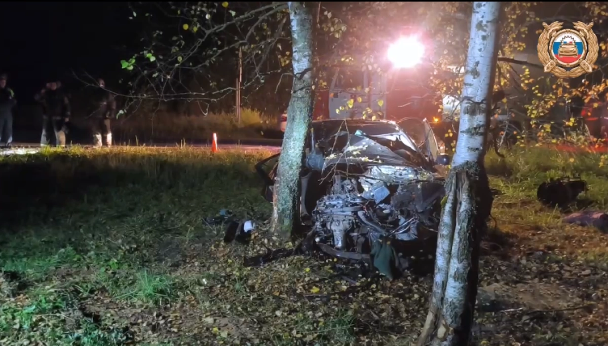 В Ярославской области в страшной аварии погибли две женщины В Ярославской области в страшной аварии погибли две женщины