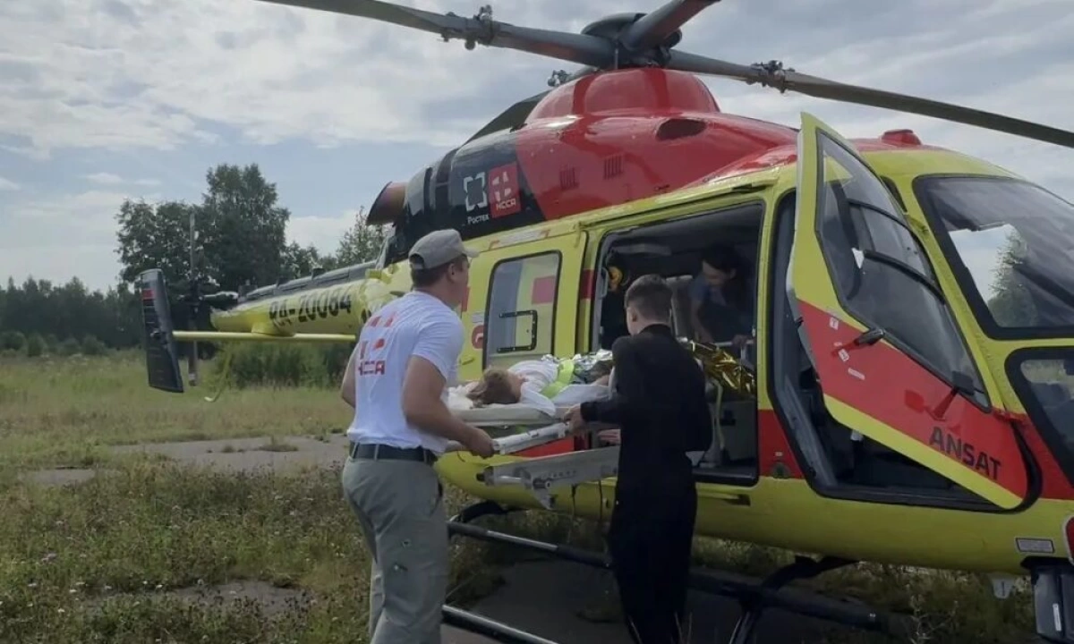Пострадавшую в страшном пожаре пятилетнюю девочку доставили из Ярославля в Нижний Новгород Пострадавшую в страшном пожаре пятилетнюю девочку доставили из Ярославля в Нижний Новгород