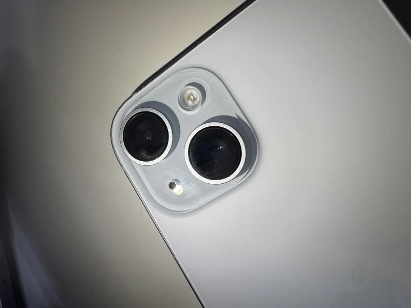 iPhone 15 128Гб Голубой