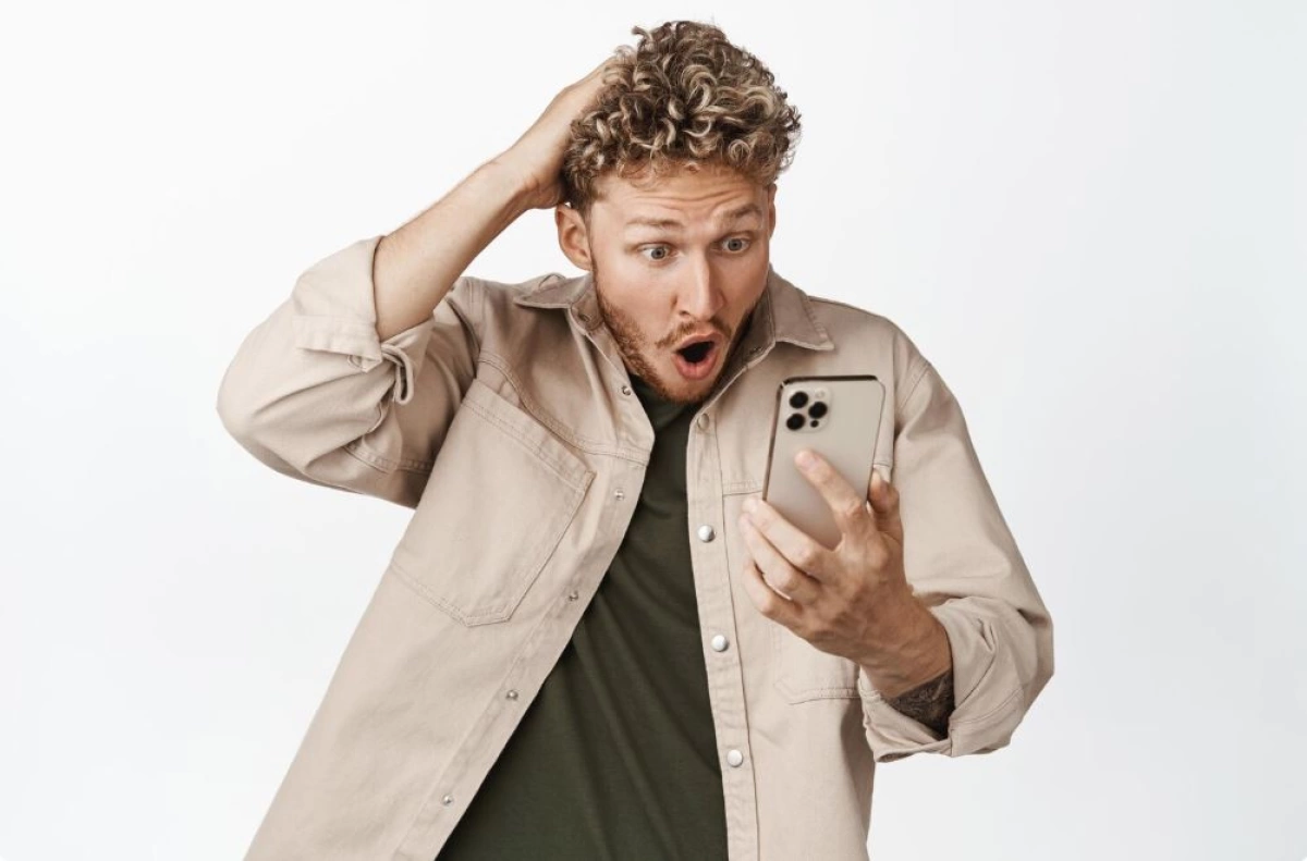 Кибермошенники предлагают посмотреть видео с ДТП, а на самом деле заражают смартфоны